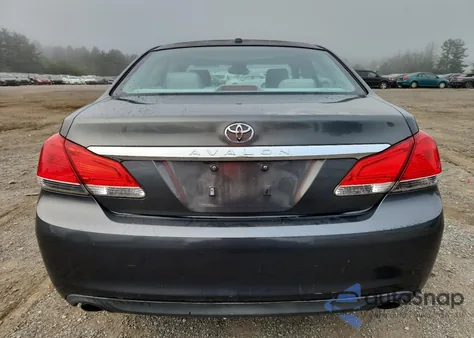 2011 Toyota Avalon Base z USA, uszkodzony, nr VIN 4T1BK3DB8BU427790